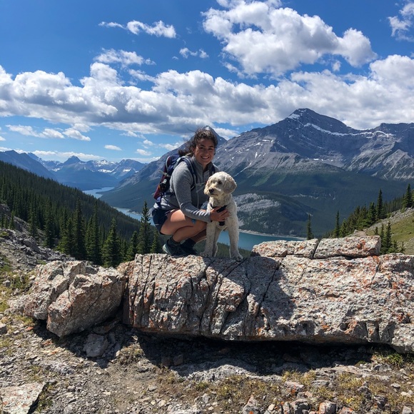 Meet your Posher, Hannah - Picture 2 of 4